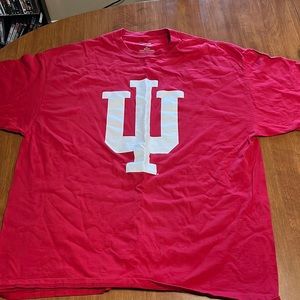 IU T-shirt